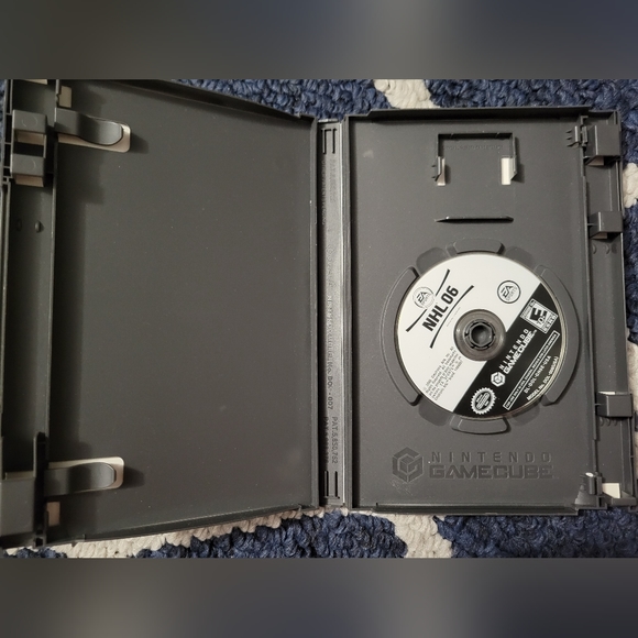 NHL 06 for Gamecube - Picture 2 of 3